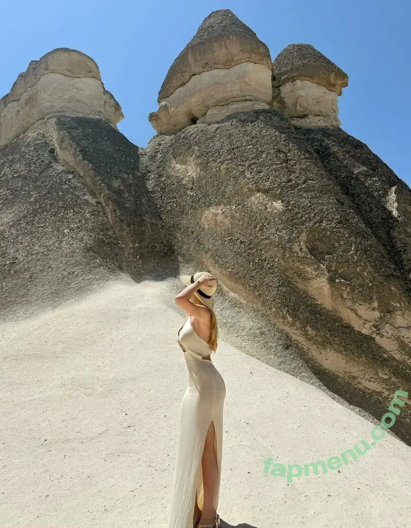 Snowmaiid nude photo #0098 (Kardelen Öztaş / Snowfuckerr)