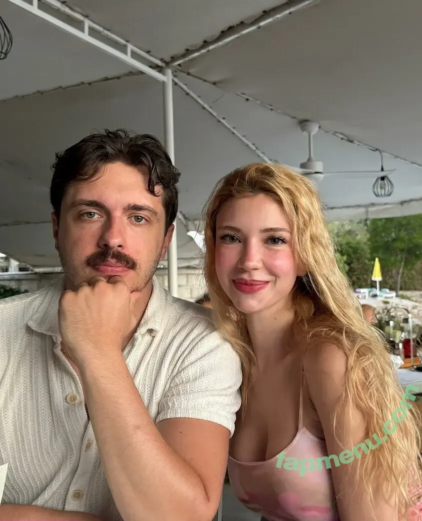 Snowmaiid nude photo #0101 (Kardelen Öztaş / Snowfuckerr)