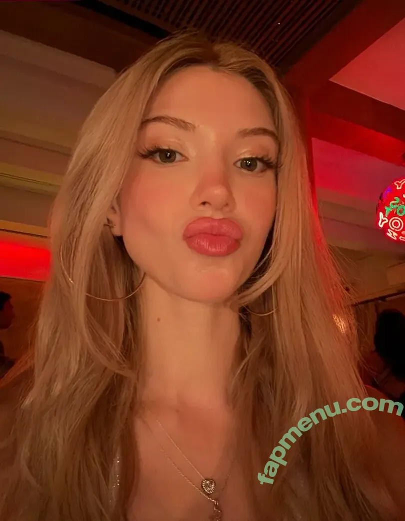 Snowmaiid nude photo #0109 (Kardelen Öztaş / Snowfuckerr)