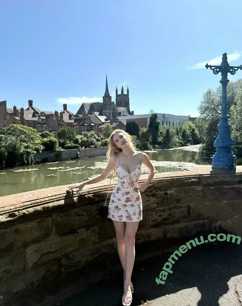 Snowmaiid nude photo #0116 (Kardelen Öztaş / Snowfuckerr)