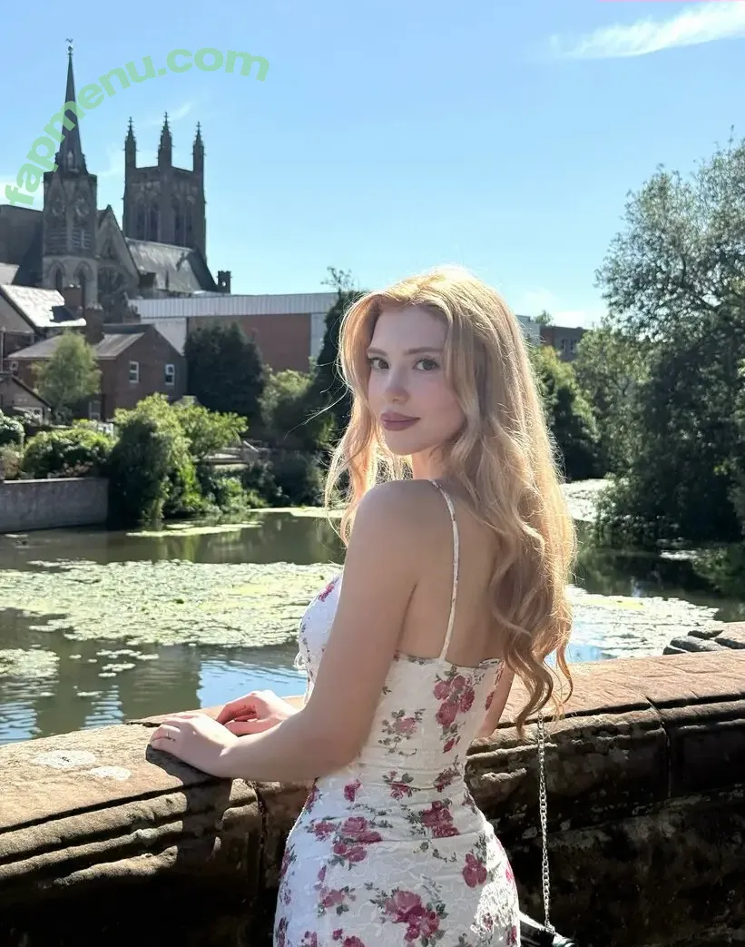 Snowmaiid nude photo #0119 (Kardelen Öztaş / Snowfuckerr)