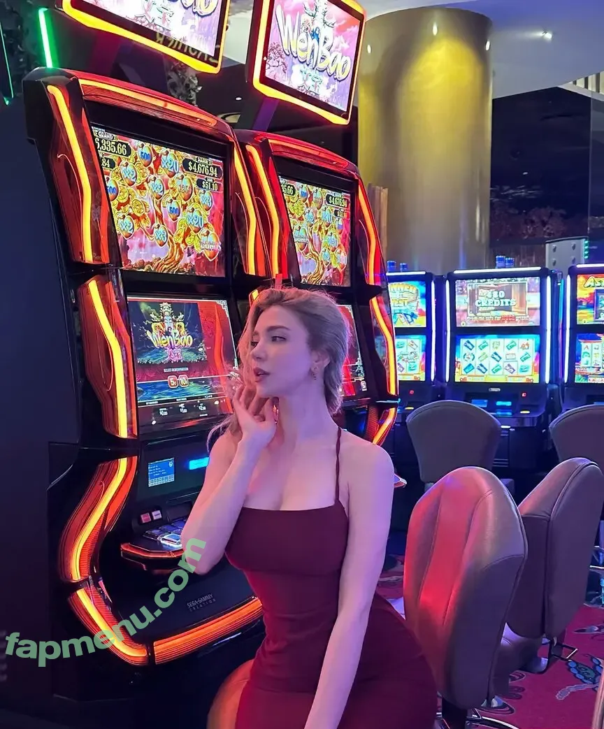 Snowmaiid nude photo #0133 (Kardelen Öztaş / Snowfuckerr)