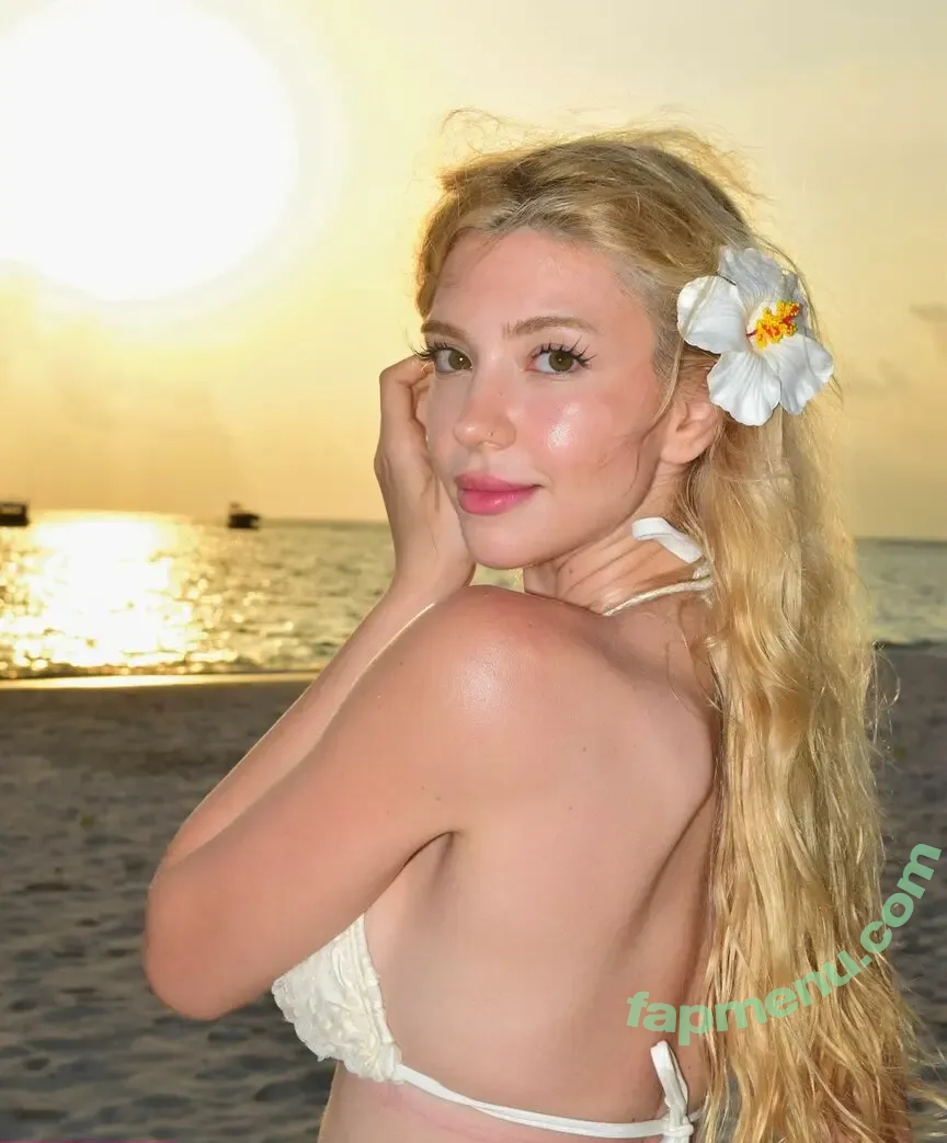 Snowmaiid nude photo #0135 (Kardelen Öztaş / Snowfuckerr)