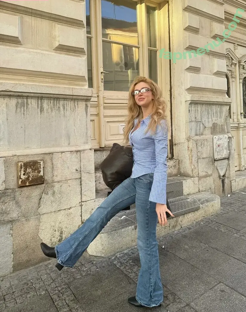 Snowmaiid nude photo #0180 (Kardelen Öztaş / Snowfuckerr)