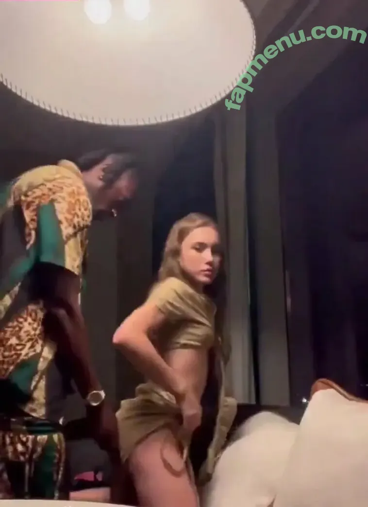 Snowmarie69 nude photo #0031 (69nastymetotalk / snomarie69)