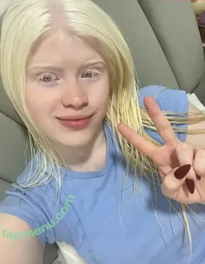 snowwhitebella / snowhitebella / snowwhite.bella nude photo #0085