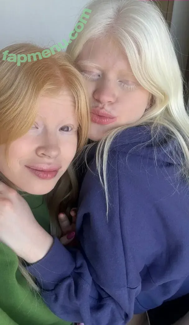 snowwhitebella nude photo #0083 (Freya-bee)