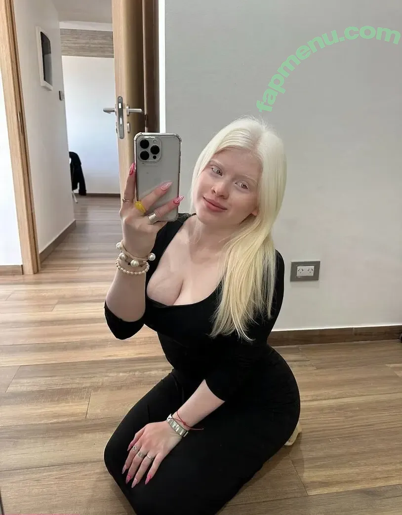 snowwhitebella nude photo #0095 (snowhitebella)