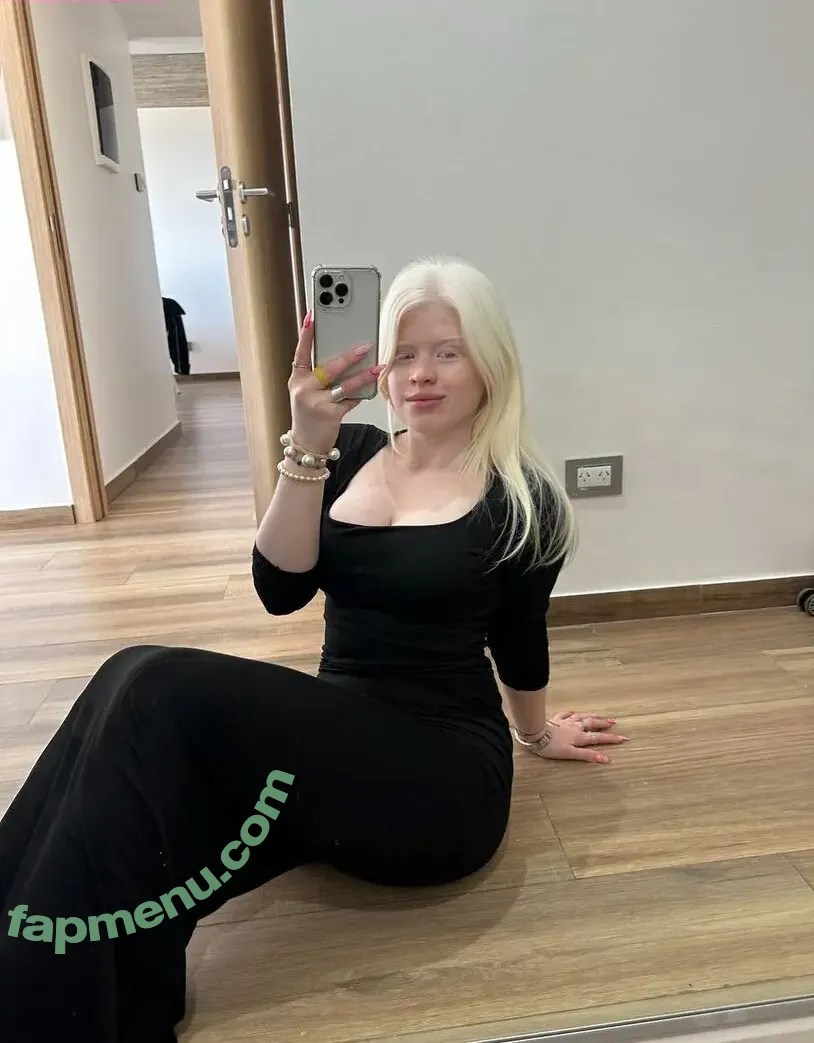 snowwhitebella nude photo #0097 (snowhitebella)