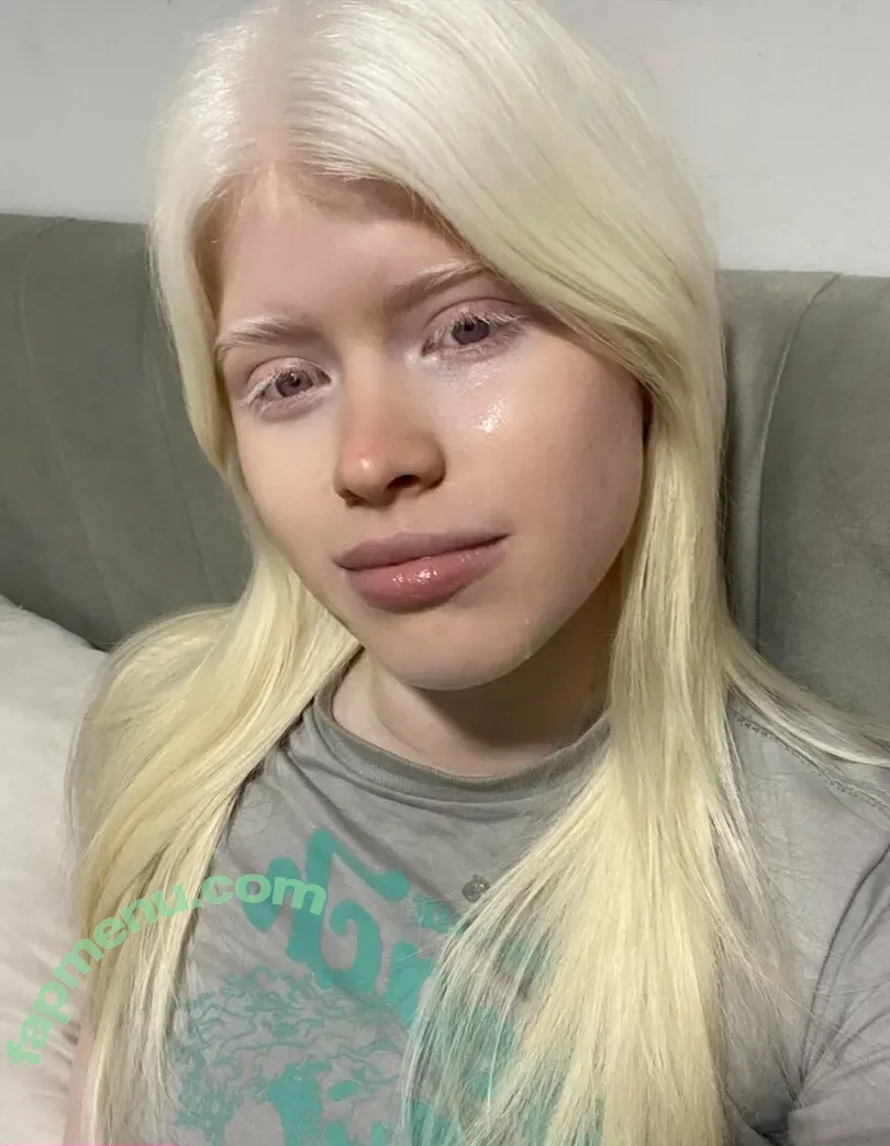 snowwhitebellaxo nude photo #0048 (snowwhite.bella)