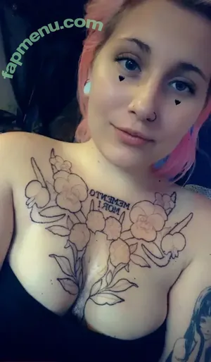  nude photo #0001