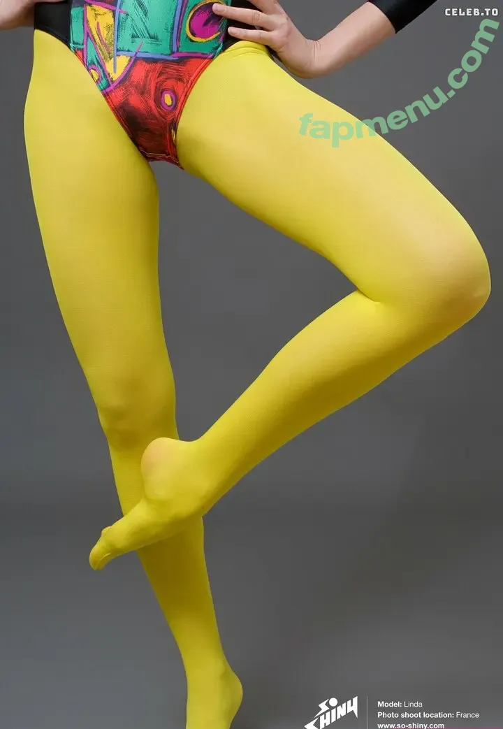 So-Shiny.com nude photo #0170 (So-Shiny.com)