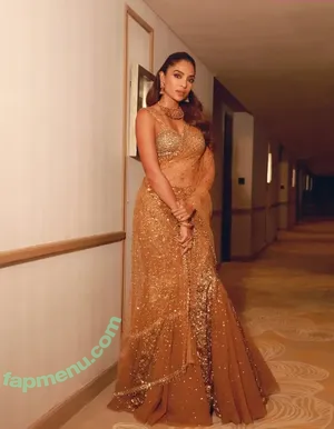 Sobhita Dhulipala / sobhitaD nude photo #0101