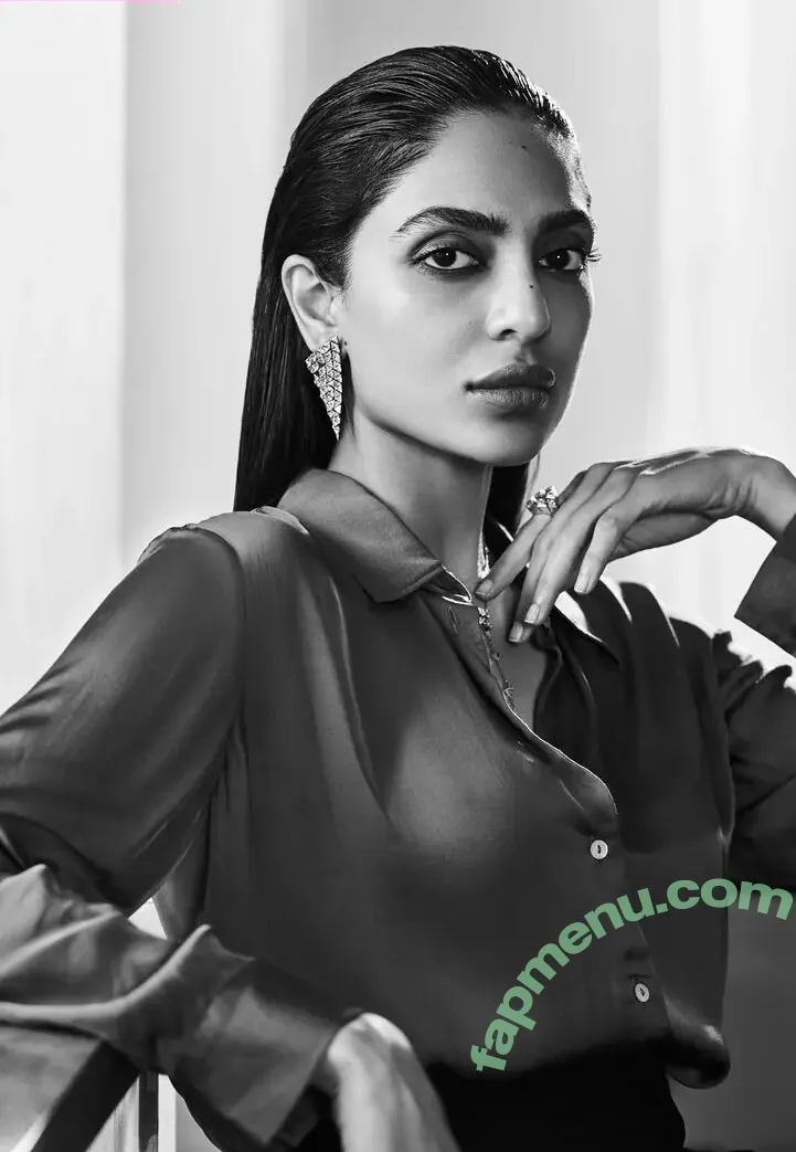 Sobhita Dhulipala nude photo #0014 (sobhitad)