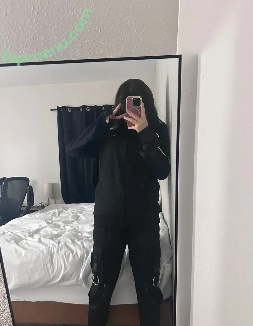 Sodashi nude photo #0016 (ddiamondoll / sodash.i)