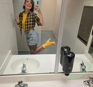 Soe Gschwind / soe.gschwind nude photo #0300