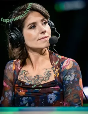 Soe Gschwind / soe.gschwind nude photo #0311