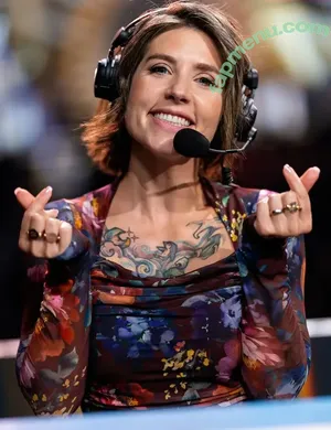 Soe Gschwind / soe.gschwind nude photo #0312