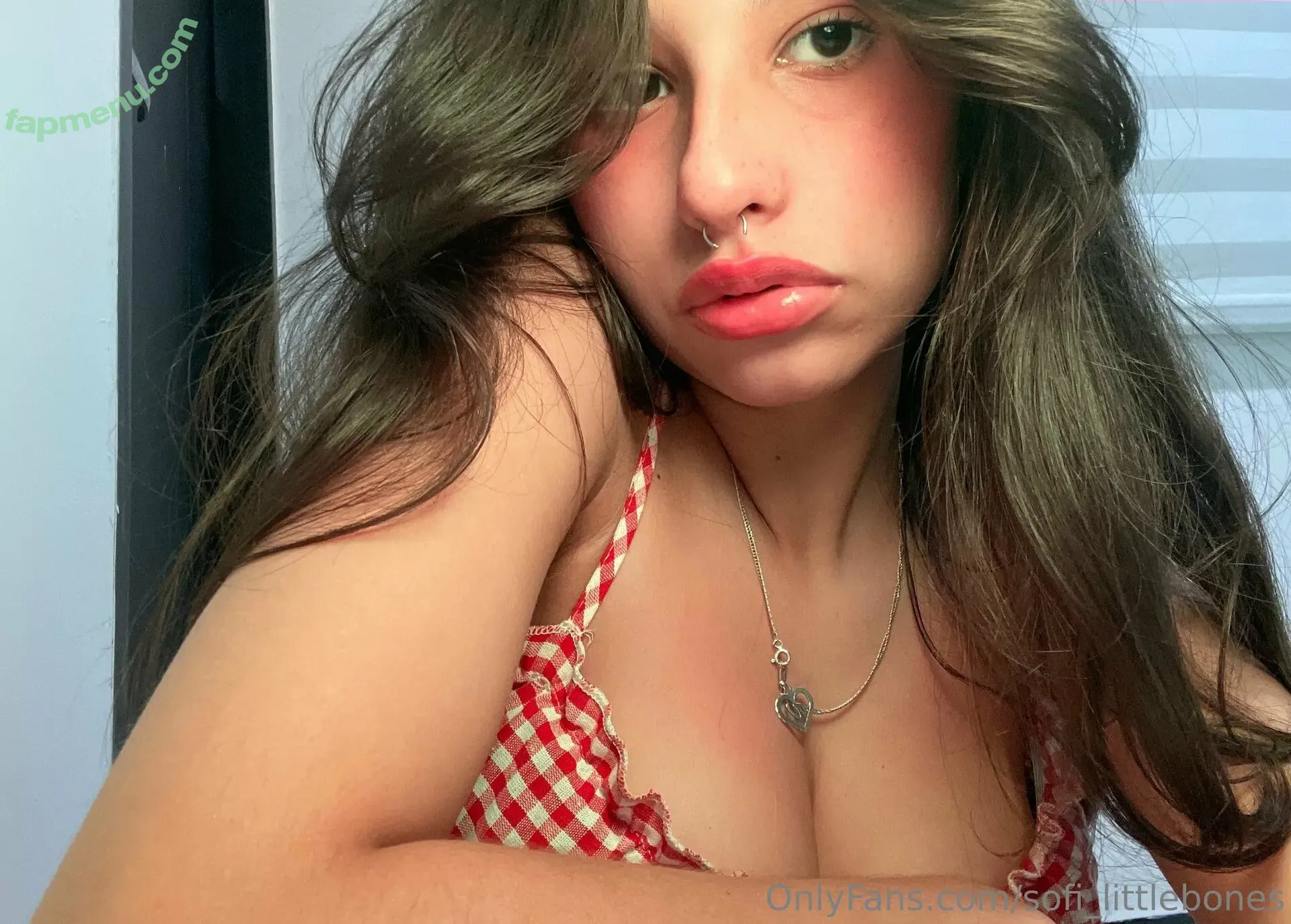sofi_littlebones nude photo #0025 (sofi_littlebones)
