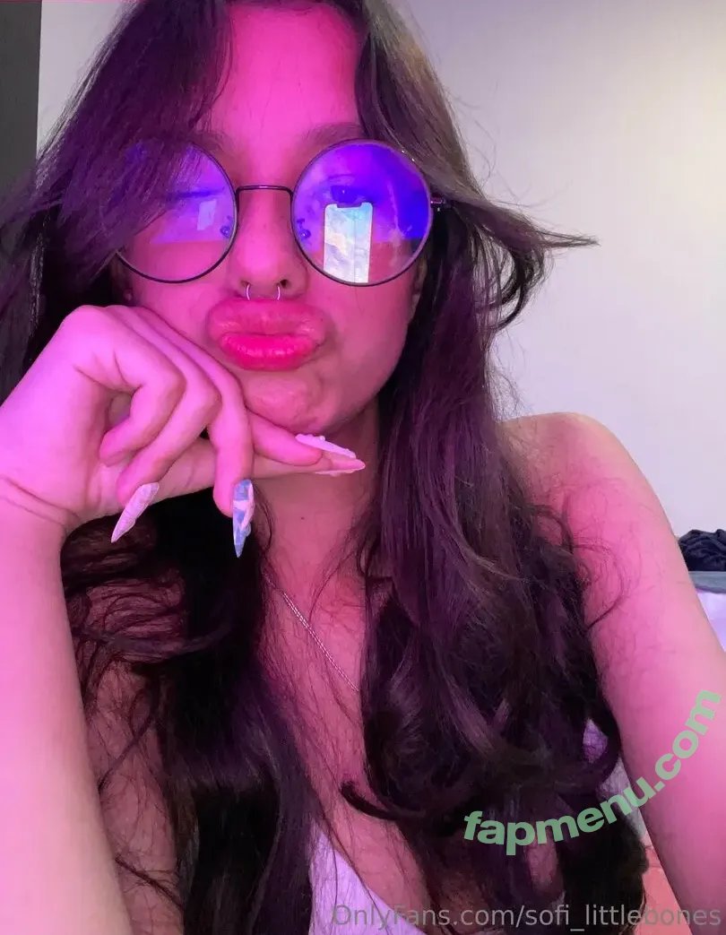 sofi_littlebones nude photo #0032 (sofi_littlebones)