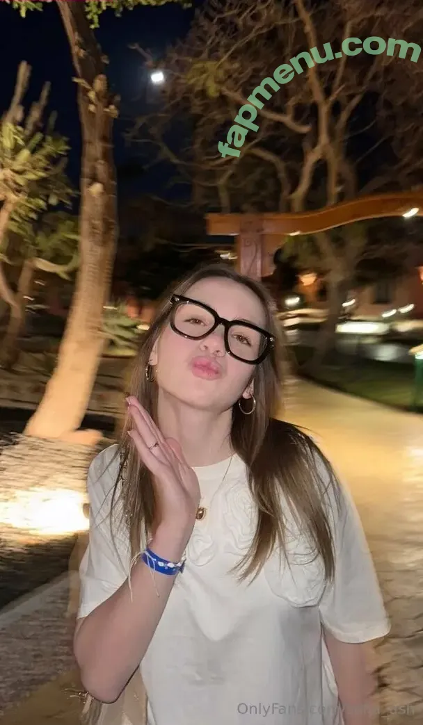 sofia_ash nude photo #0058 (the.sofia.sanchez)