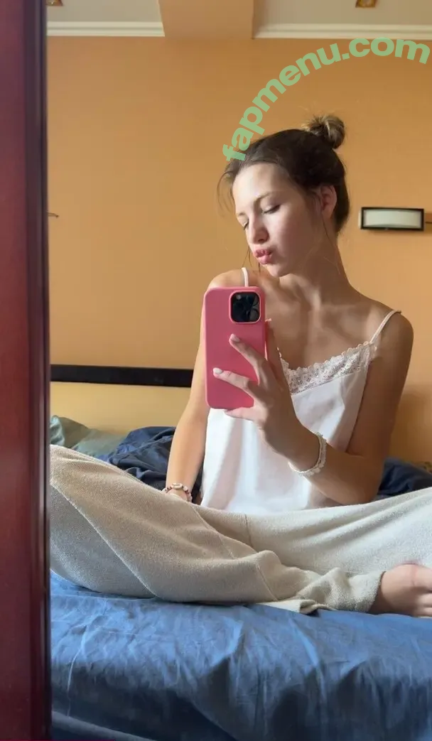 sofia_ash nude photo #0076 (the.sofia.sanchez)