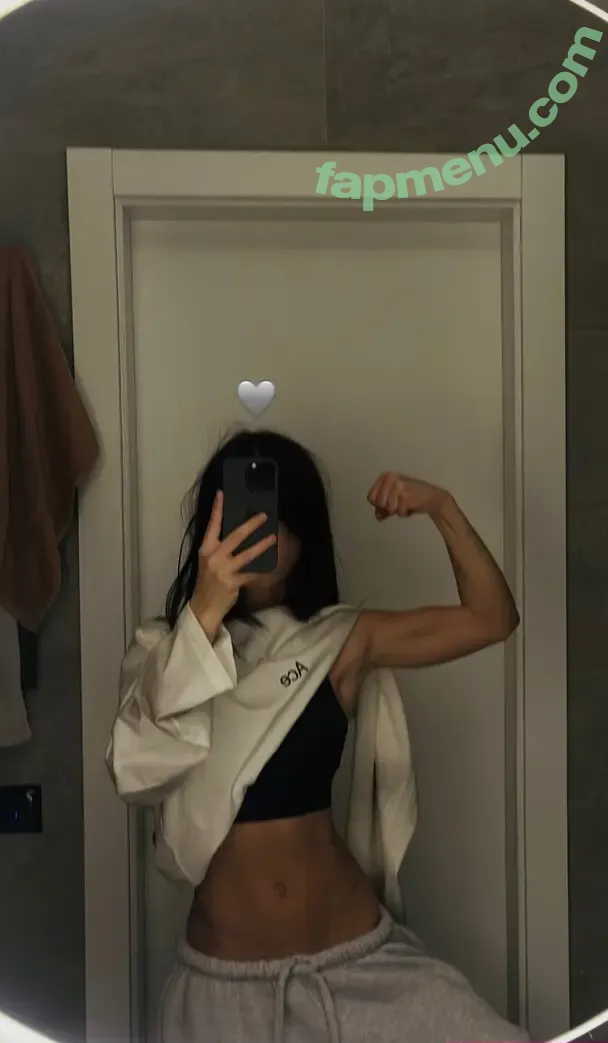 Sofia Chernasova / chernasova.sofia / soniachrn / Чернасова Софія nude photo #0015 (Sofia Chernasova / chernasova.sofia)