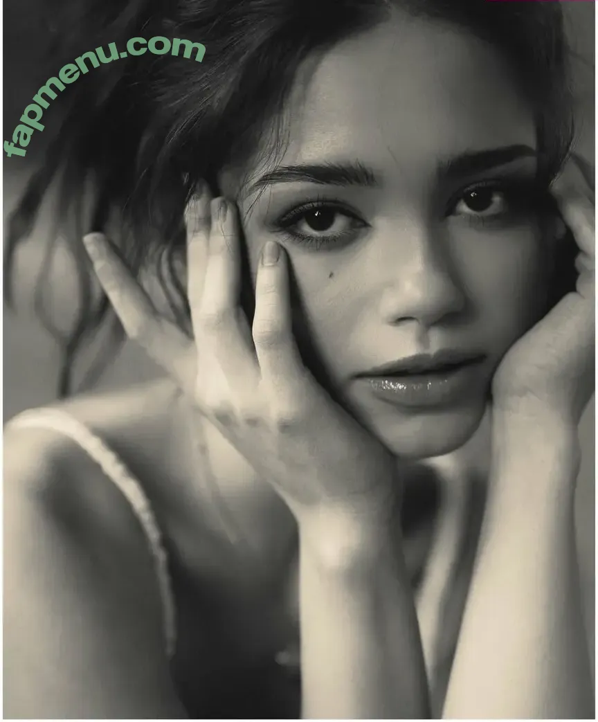 Sofia Chernasova / chernasova.sofia / soniachrn / Чернасова Софія nude photo #0020 (Sofia Chernasova / chernasova.sofia)