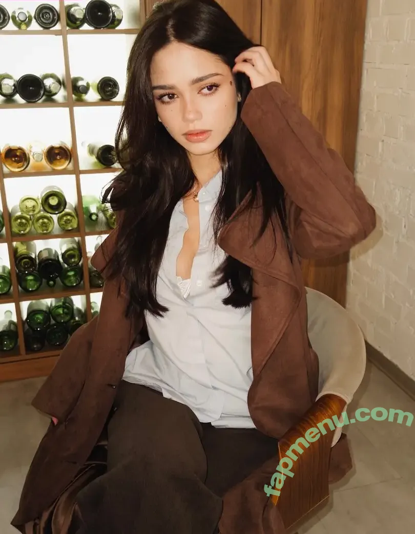 Sofia Chernasova nude photo #0229 (chernasova.sofia / soniachrn / Чернасова Софія)