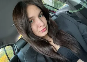 sofia-foxy / sofiafoxyy nude photo #0005