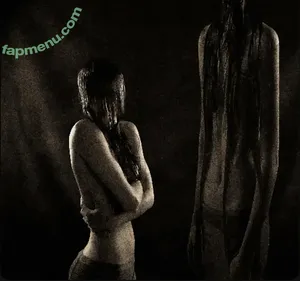  nude photo #0005