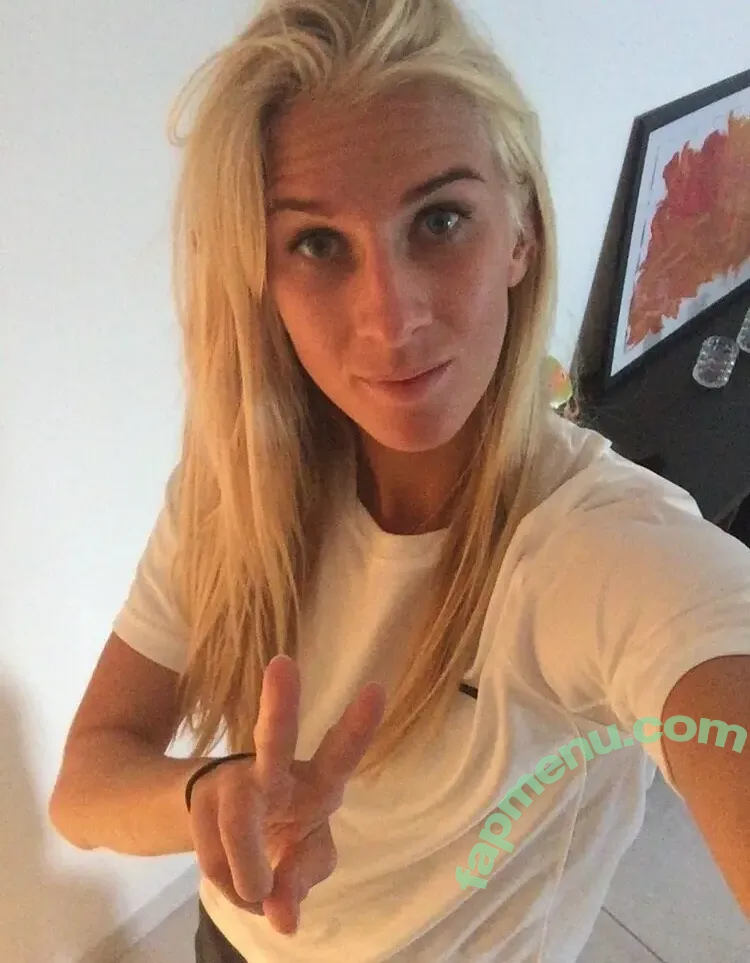 Sofia Jakobsson nude photo #0005 (sofiajakobsson)