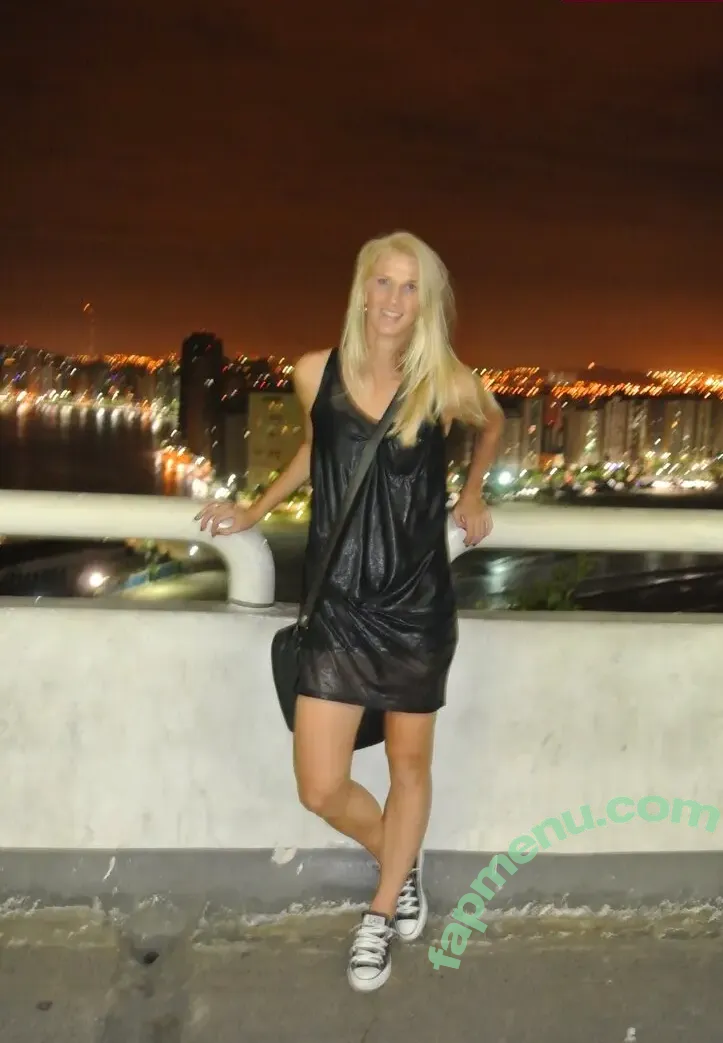 Sofia Jakobsson nude photo #0026 (sofiajakobsson)