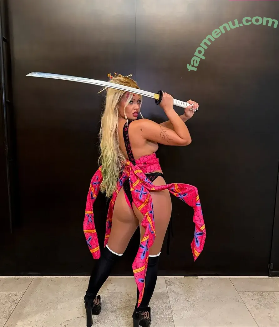 Sofia Jamora nude photo #0348 (sofiajamora)