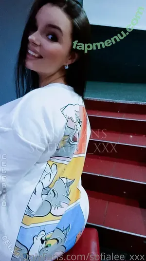 Sofia Lee / SofiaLee_XXX / sofia.lee_official nude photo #0417