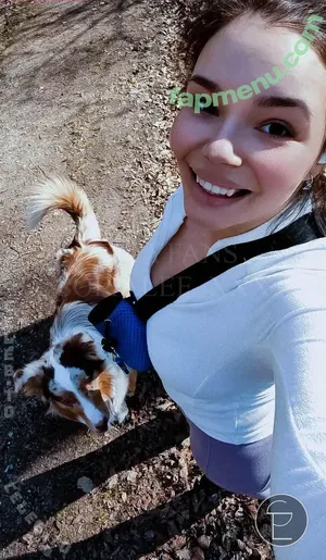 Sofia Lee / SofiaLee_XXX / sofia.lee_official nude photo #0430