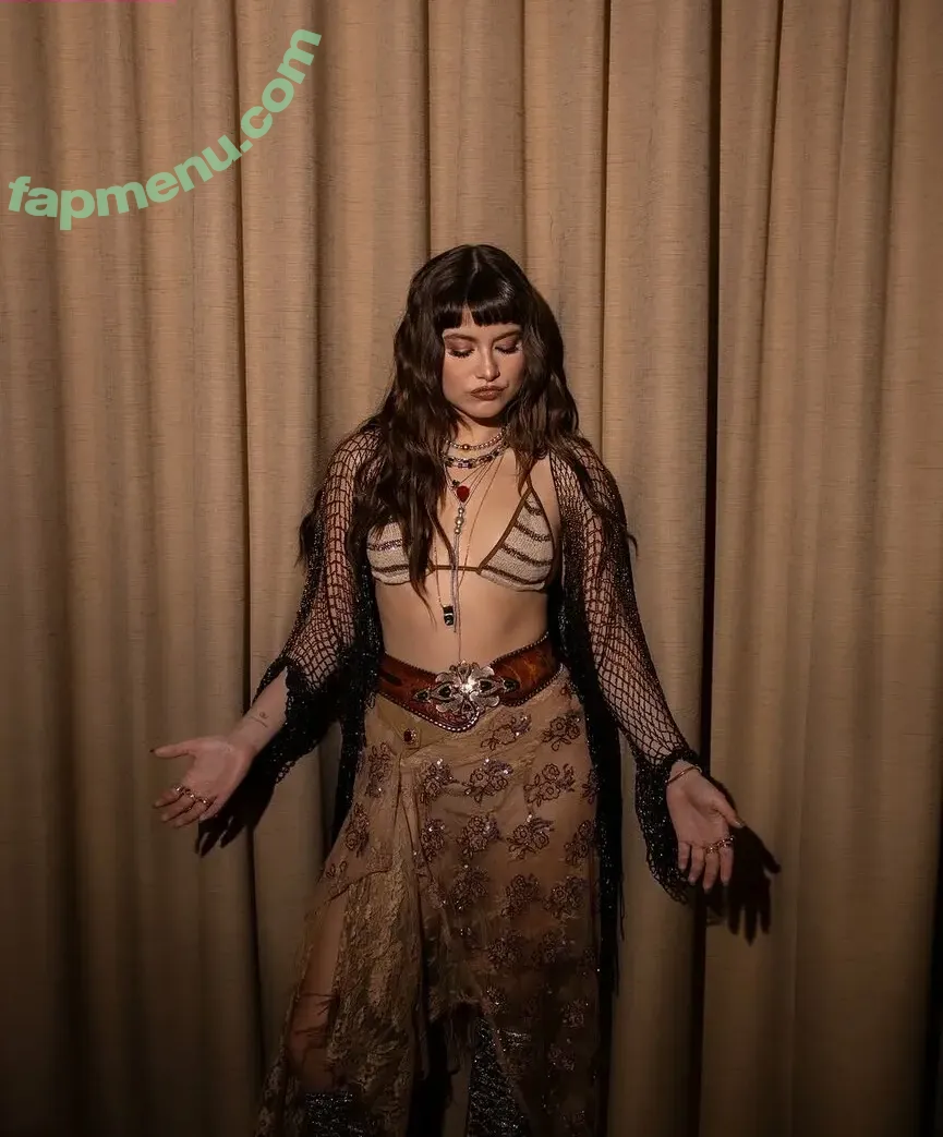 Sofia Reyes nude photo #0011 (sofiareyes)