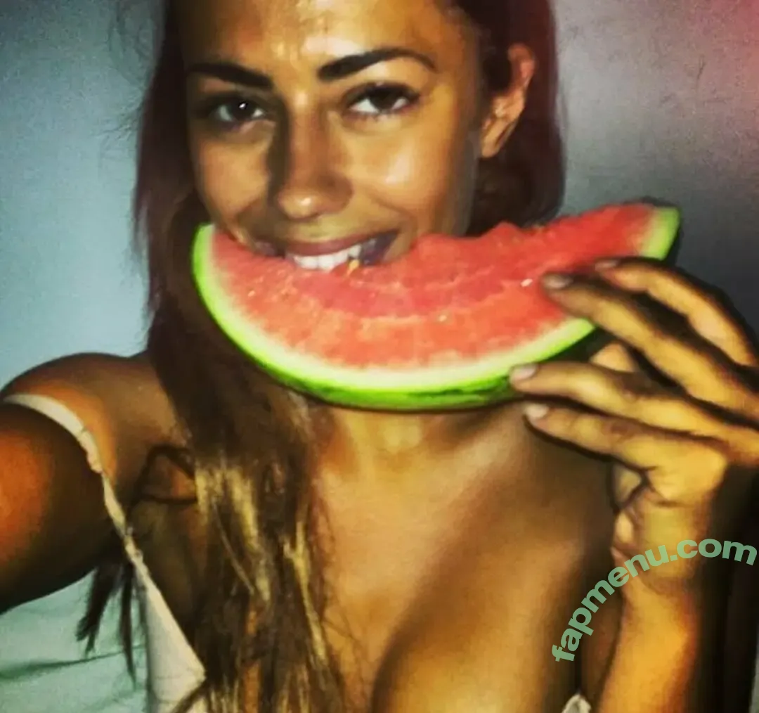Sofia Ribeiro nude photo #0064 (sofiarribeiro)
