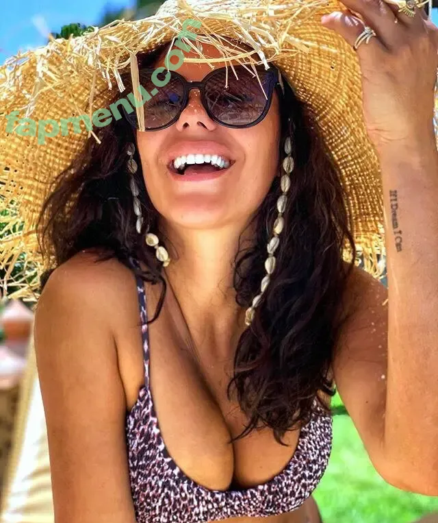 Sofia Ribeiro nude photo #0068 (sofiarribeiro)