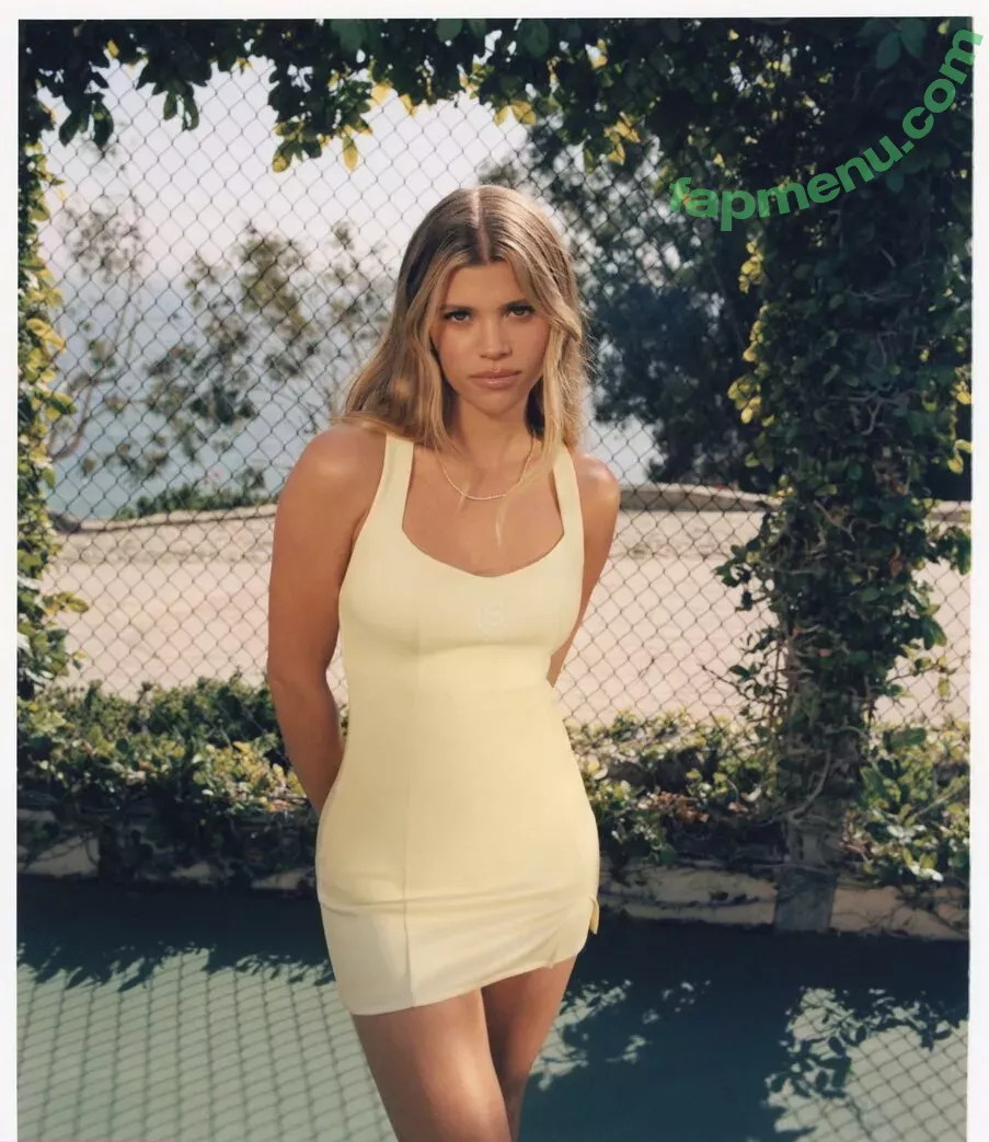 Sofia Richie nude photo #0003 (sofiarichie)