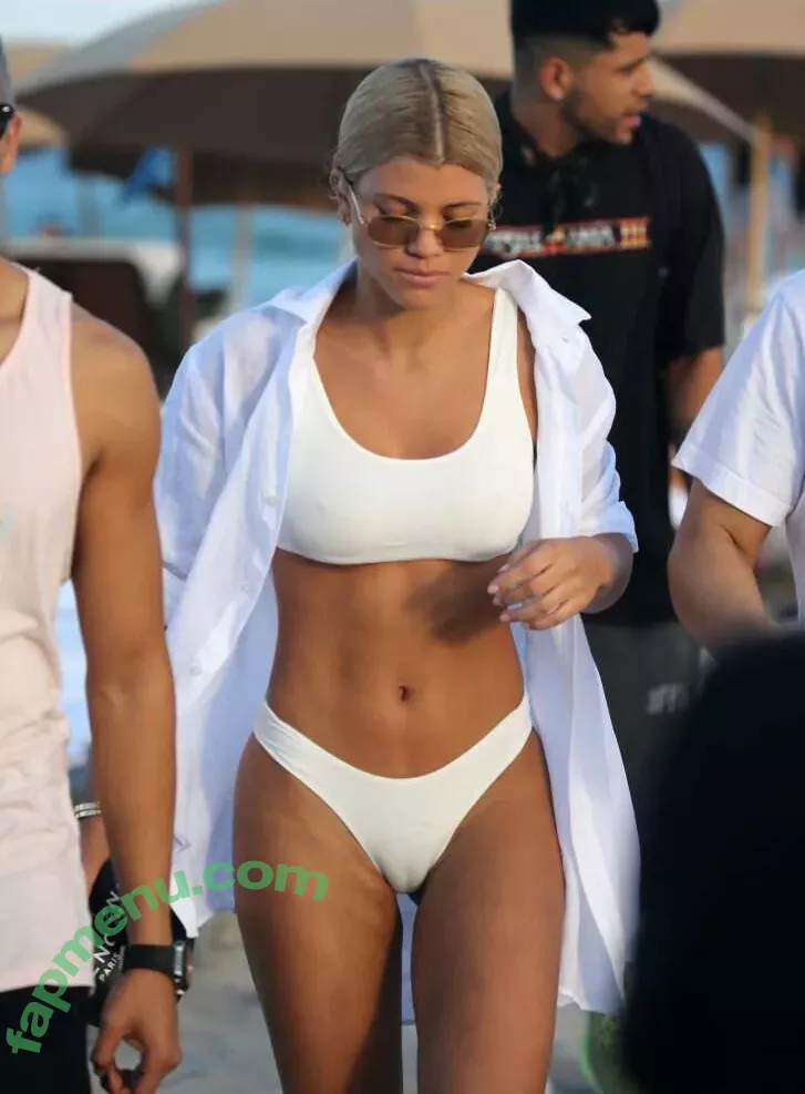 Sofia Richie nude photo #0008 (sofiarichie)