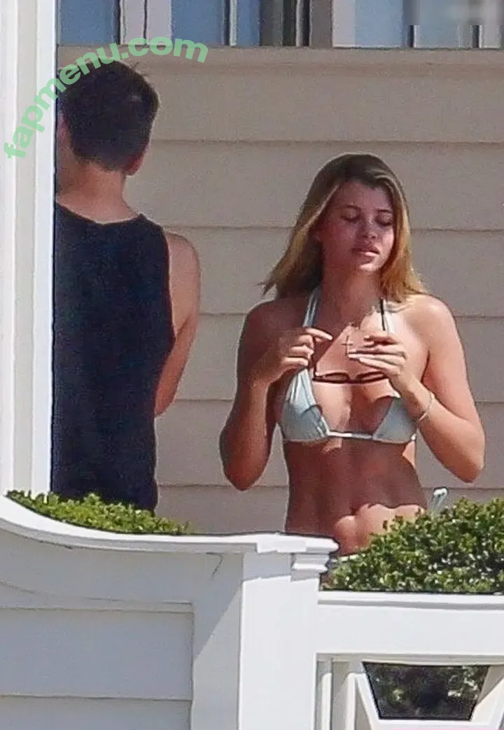 Sofia Richie nude photo #0579 (sofiarichie)