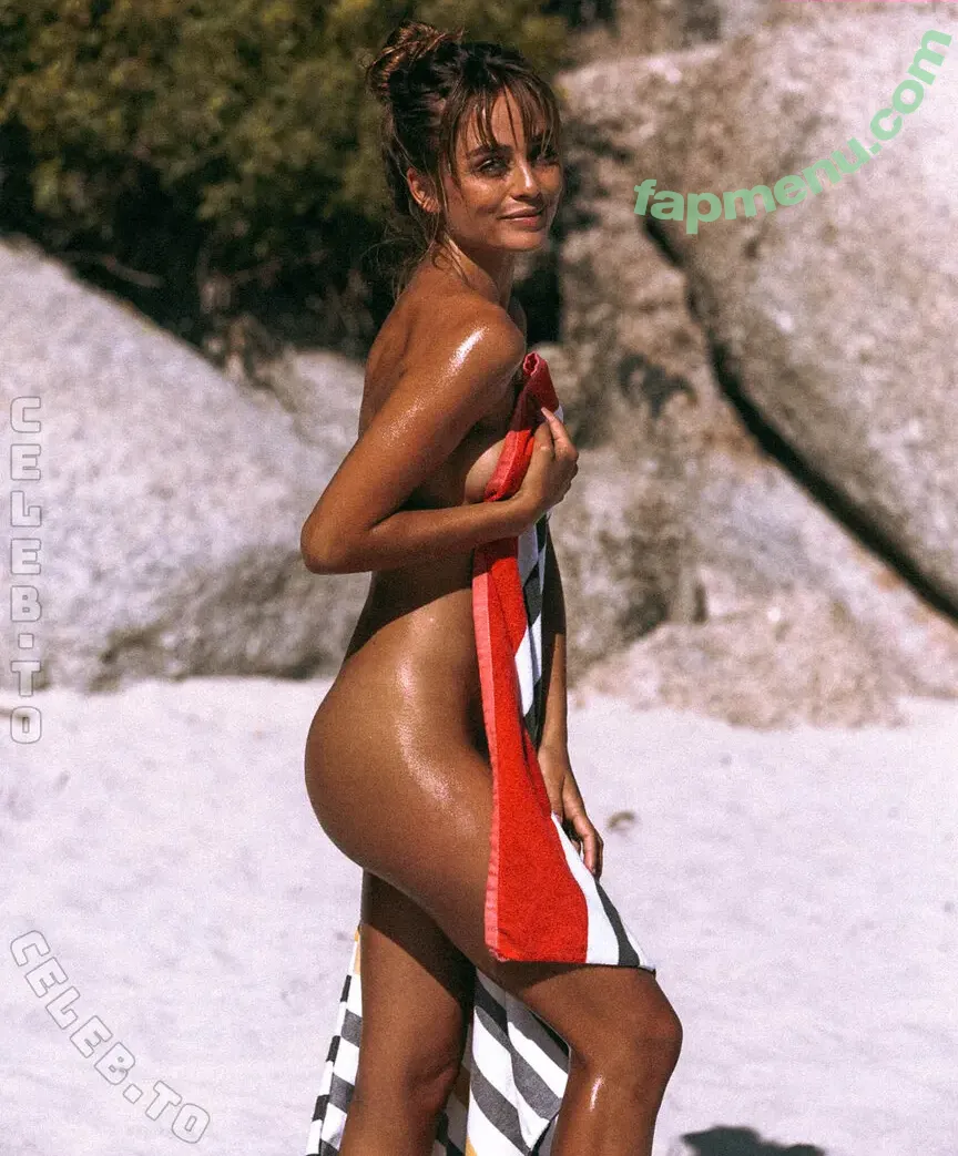 Sofia Tsakiridou nude photo #0024 (iam.sofiatsakiridou / iam_sofiatsak / matiamubysofia)