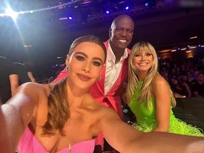 Sofia Vergara / sofiavergara nude photo #1124