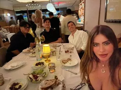 Sofia Vergara / sofiavergara nude photo #1143