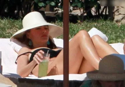 Sofia Vergara / sofiavergara nude photo #1688