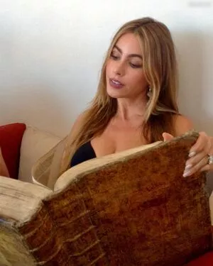 Sofia Vergara / sofiavergara nude photo #1825