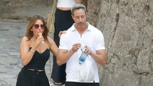 Sofia Vergara / sofiavergara nude photo #1882