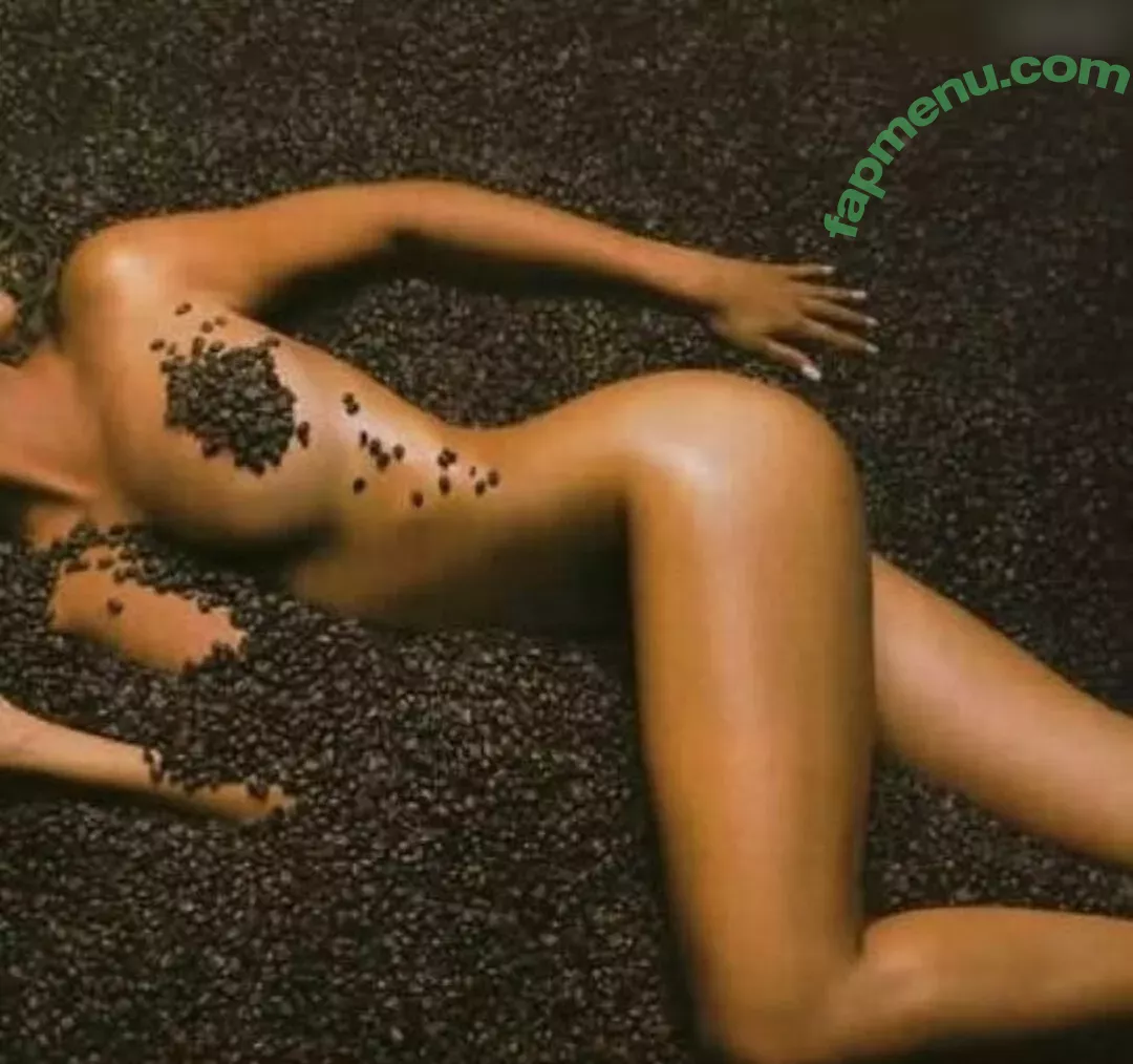 Sofia Vergara nude photo #1162 (sofiavergara)