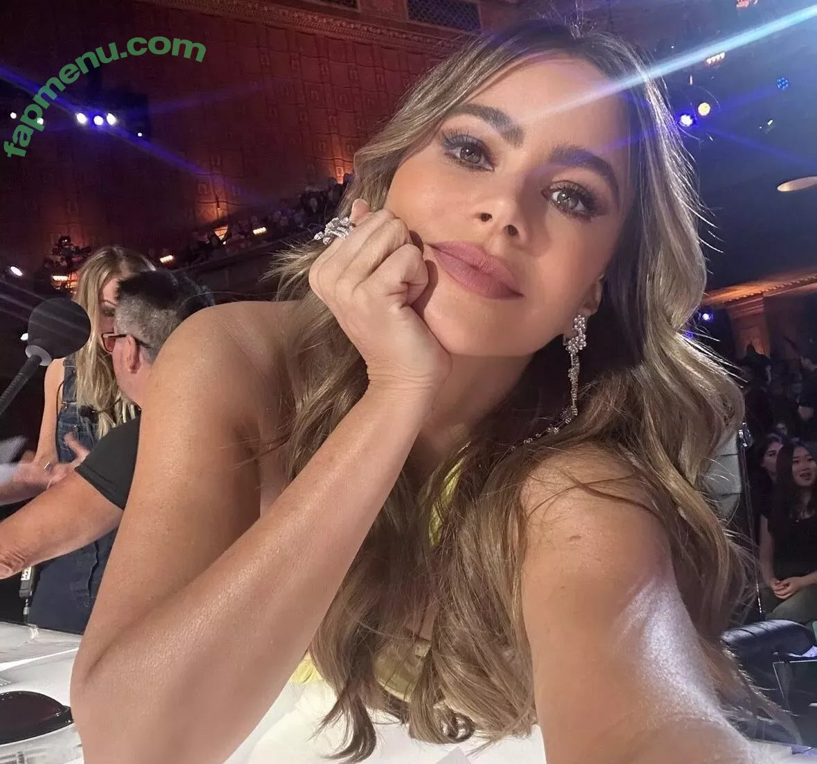 Sofia Vergara nude photo #1256 (sofiavergara)